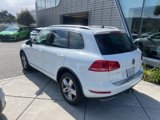 Used 2013 Volkswagen Touareg TDI image 5