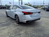 Used 2022 Nissan Altima 2.5 SR image 3