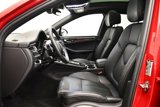 Certified 2025 Porsche Macan Turbo image 5