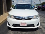 Used 2014 Toyota Camry LE image 2