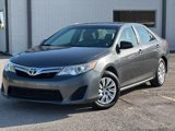 Used 2012 Toyota Camry LE image 2
