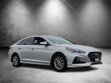 Used 2018 Hyundai Sonata SE image 2
