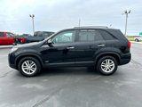 Used 2015 Kia Sorento LX image 4