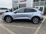 Used 2022 Ford Escape SEL image 2