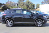 Used 2017 Toyota RAV4 LE image 5