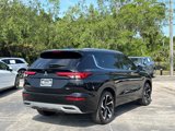Used 2024 Mitsubishi Outlander SEL image 3
