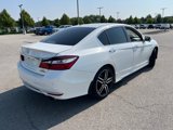 Used 2016 Honda Accord Touring image 4