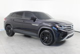 Used 2022 Volkswagen Atlas Cross Sport SE image 2
