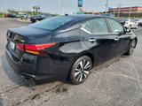 Used 2022 Nissan Altima 2.5 SV image 3