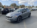 Used 2017 Volvo S60 T5 Cross Country Platinum image 3