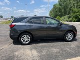 Used 2022 Chevrolet Equinox LS w/ LS Convenience Package image 3