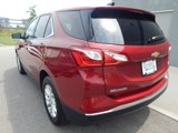 Used 2018 Chevrolet Equinox LT image 2