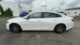 Used 2017 Chevrolet Malibu LT w/ Leather Package image 5