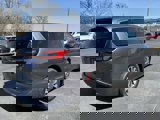 Used 2022 Chrysler Pacifica Touring-L image 3