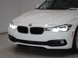 Used 2018 BMW 320i Sedan image 2