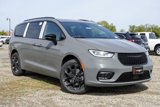 New 2025 Chrysler Pacifica Limited w/ Uconnect Theater Family Group image 2