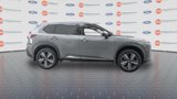 Used 2021 Nissan Rogue SL w/ Premium Package image 3