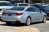 Used 2020 Toyota Avalon Limited image 4