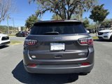 Used 2019 Jeep Compass Latitude image 4
