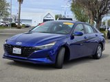 Used 2023 Hyundai Elantra SE w/ Preferred Accessory Package image 3