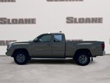 Used 2018 Toyota Tacoma SR5 image 2