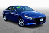 Used 2022 Hyundai Elantra SE image 2