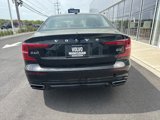 Certified 2022 Volvo S60 B5 Momentum w/ Climate Package image 4