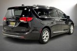 Used 2019 Chrysler Pacifica Limited image 5