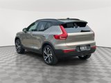 Certified 2022 Volvo XC40 T5 R-Design w/ Climate Package image 4