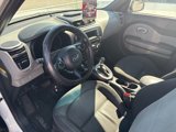 Used 2014 Kia Soul + image 6
