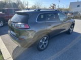 Used 2019 Jeep Cherokee Limited image 4