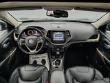 Used 2018 Jeep Cherokee Limited image 2