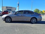 Used 2015 Toyota Camry SE image 4