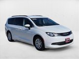 Used 2021 Chrysler Voyager Lxi image 3