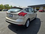 Used 2017 Ford Focus SE image 4