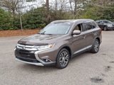 Used 2017 Mitsubishi Outlander GT image 3