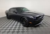 Used 2014 Dodge Challenger R/T image 2