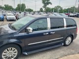Used 2014 Chrysler Town & Country Limited w/ Luxury Group image 5