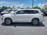 Used 2022 Cadillac XT6 Premium Luxury image 2