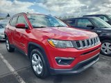 Used 2018 Jeep Compass Latitude image 3