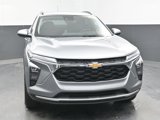 New 2025 Chevrolet Trax LT w/ LT Convenience Package image 3
