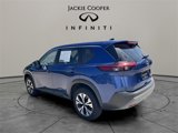 Used 2023 Nissan Rogue SV image 3