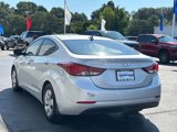 Used 2016 Hyundai Elantra SE image 5