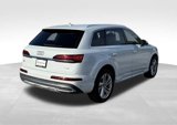 Used 2023 Audi Q7 3.0T Premium w/ Convenience Package image 5