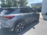 Used 2021 Chevrolet TrailBlazer RS w/ Sun and Liftgate Package image 3