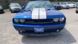 Used 2010 Dodge Challenger SE image 2