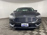 Used 2018 Ford Fusion SE w/ Fusion SE Technology Package image 3