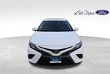 Used 2020 Toyota Camry SE w/ Sunroof Package image 3