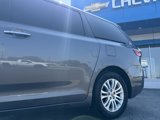 Used 2017 Toyota Sienna XLE Premium image 3