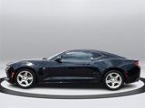 Used 2018 Chevrolet Camaro LT image 2